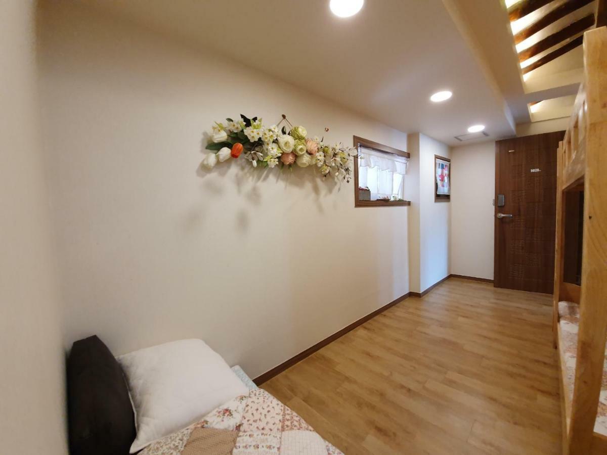 Eunhaengro 86.2 Hotel Csondzsu Kültér fotó