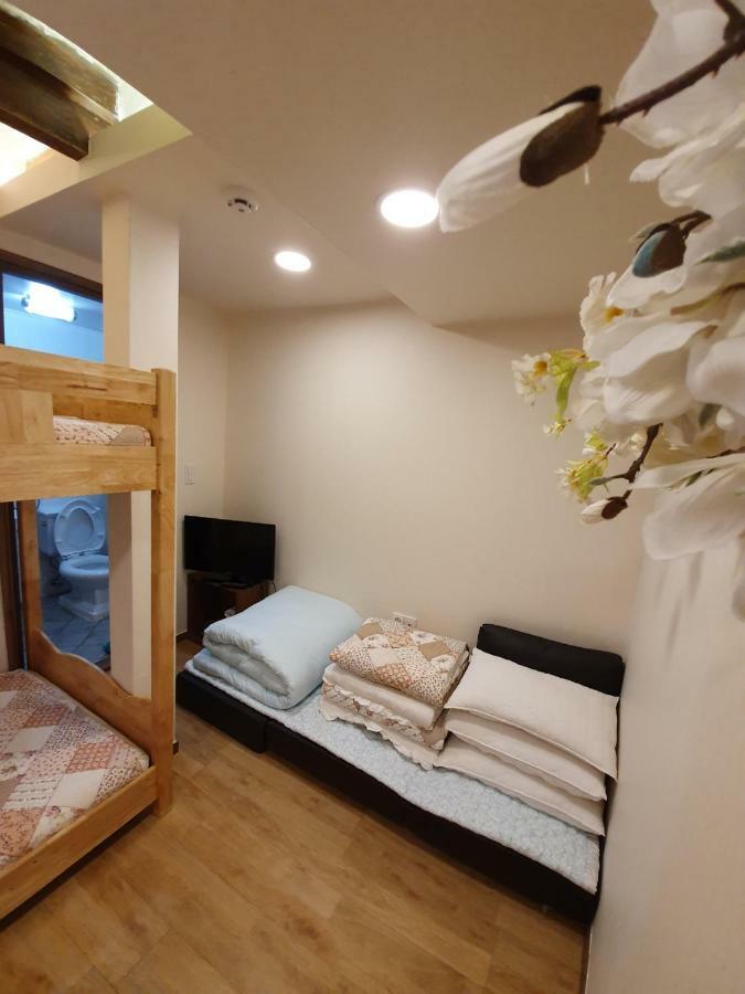 Eunhaengro 86.2 Hotel Csondzsu Kültér fotó